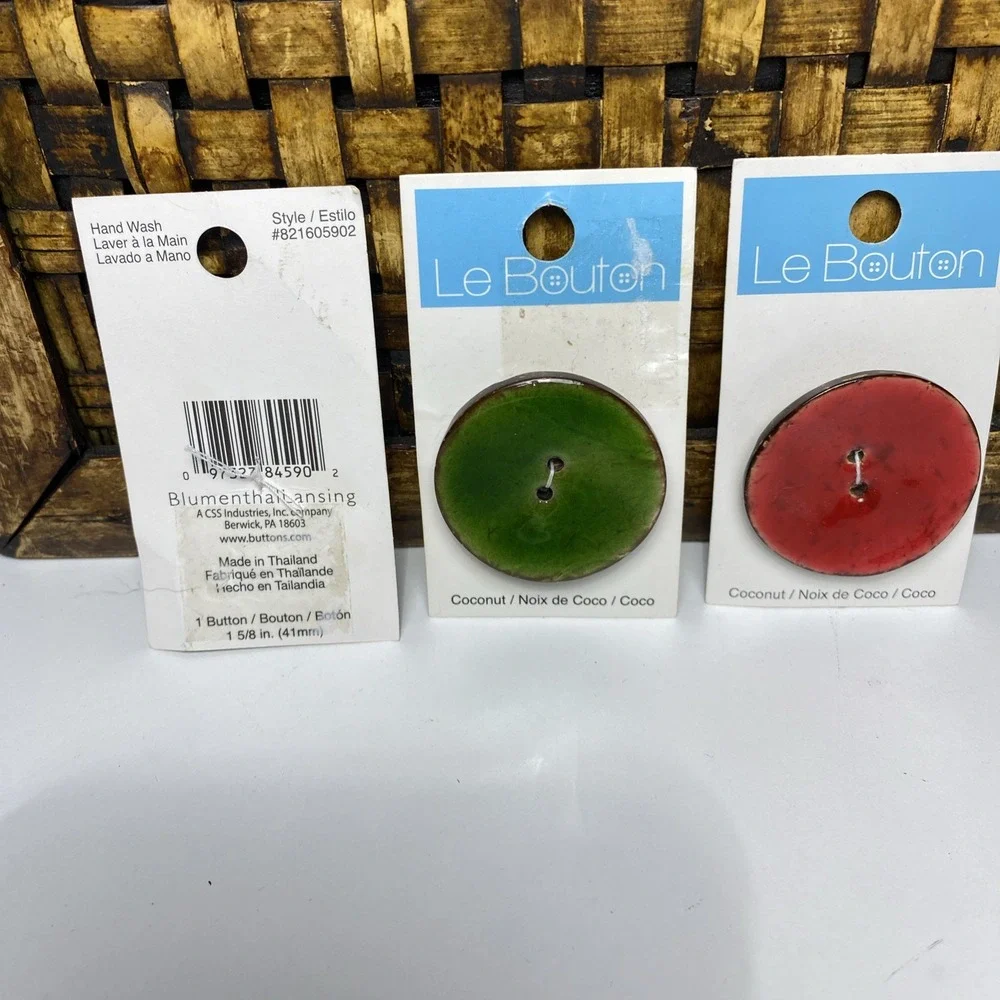 VTG Le Bouton Coconut Wood Buttons 1.5